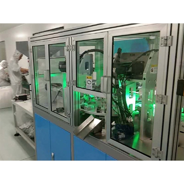 江苏体外诊断卡全自动组装机器人LW-2000